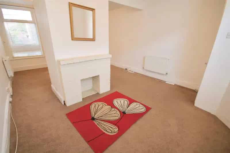 2 Bedroom Terraced House to Rent North End Portsmouth