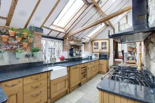 Chegworth Road, Harrietsham, Maidstone, Kent, ME17 1DG | Property for sale | Savills