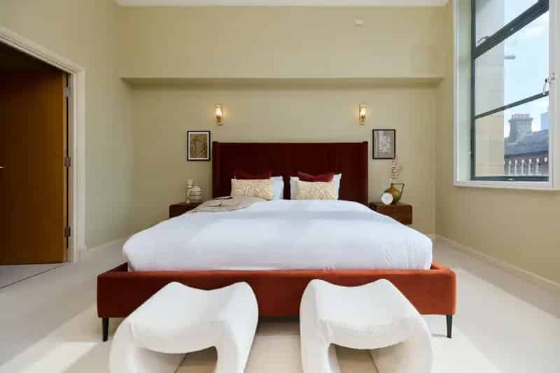 2 Bedroom Flat for Sale in Spitalfields