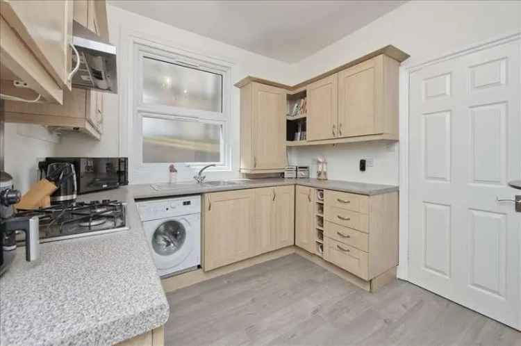 2 Bed Edwardian Maisonette for Sale