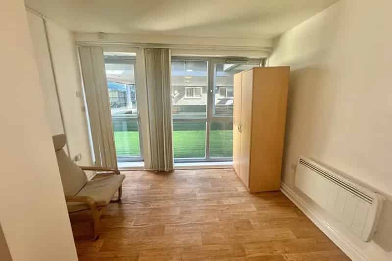 Ground Floor Studio Apartment in Bevois Valley Southampton