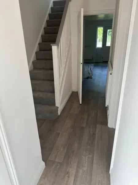 2 Bedroom Semi-Detached House with Driveway and Garden
