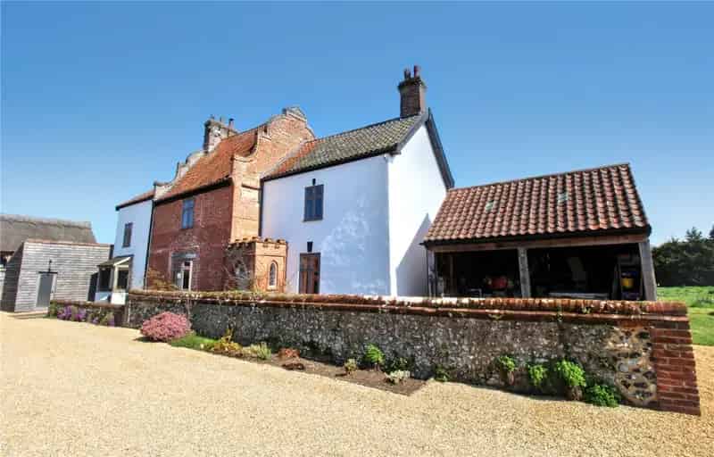4 Bedroom Detached House Ringland