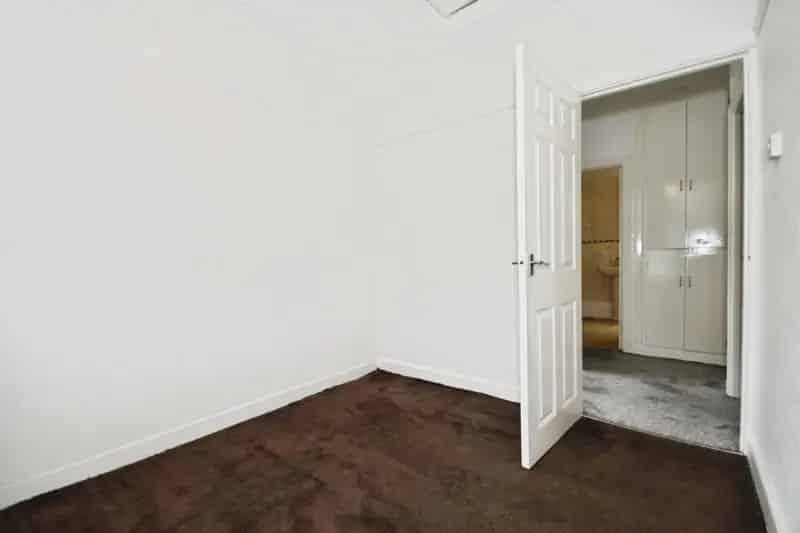 3 Bed Semi Detached House for Sale Southey Green