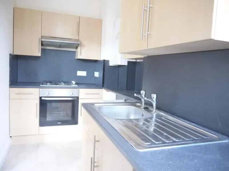 2 Bedroom Flat to Rent Folkestone Kent CT20