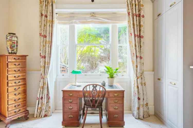 3 Bedroom Victorian Terrace House For Sale