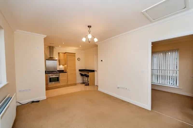 1 Bedroom Coach House Apartment Available Now
