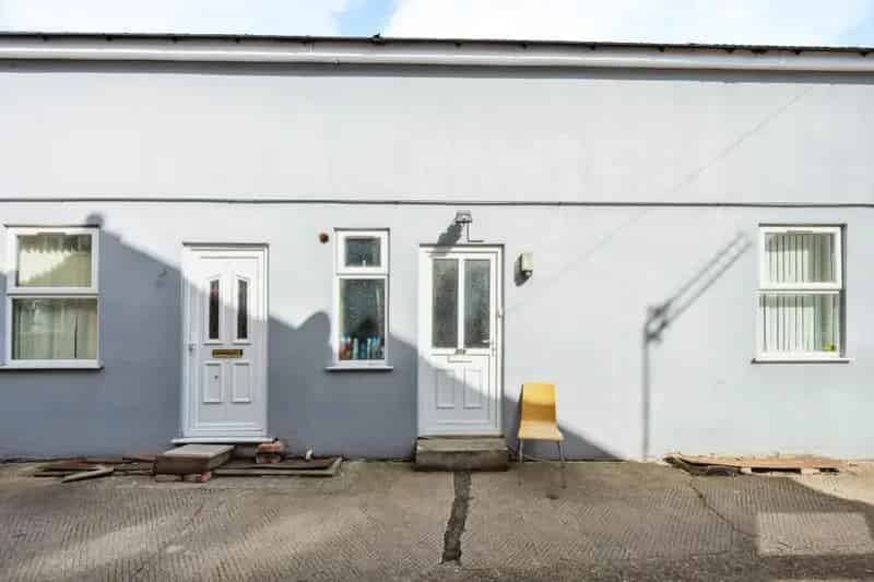 2 Bedroom Semi Detached House For Sale In Bedford Queens Park