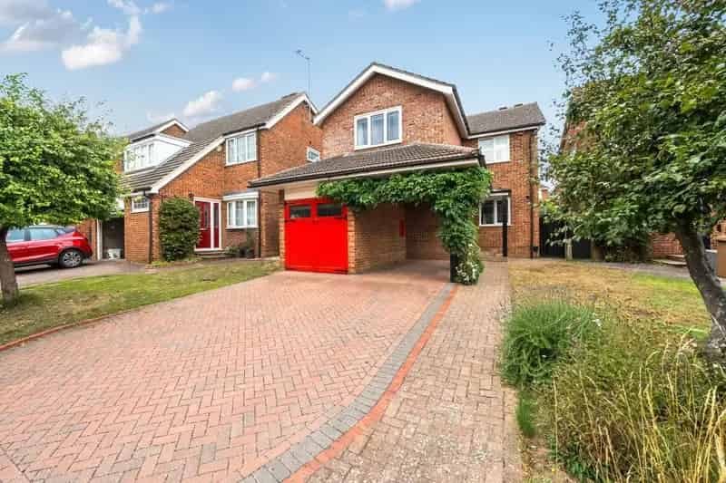 4 Bedroom Detached House for Sale Ware