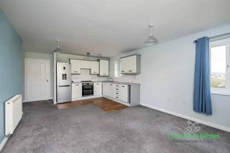 2 Bedroom Apartment Near Plymouth City Centre