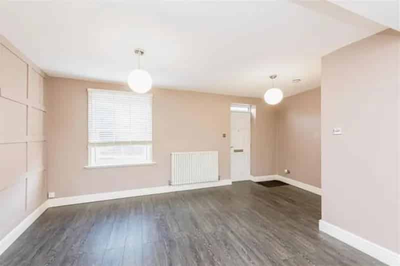 Renovated Townhouse Near Lichfield City Centre