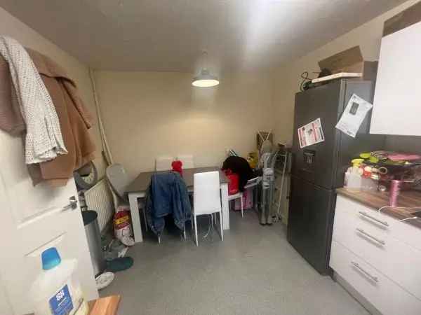 House For Rent in Chichester, England