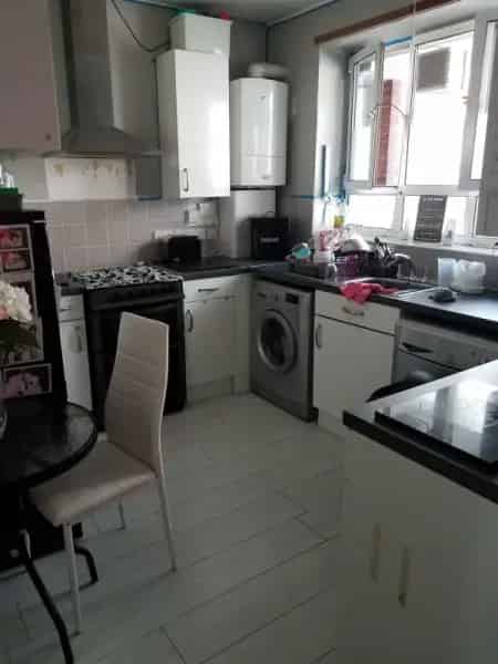Flat For Rent , London, England