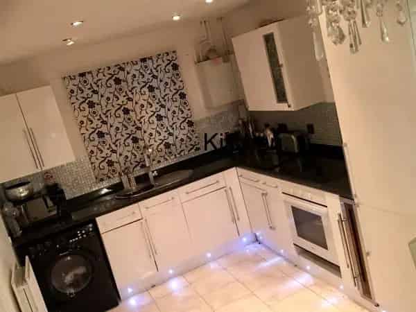 2 Bed House Chelmer Village Chelmsford Near Top Schools & London
