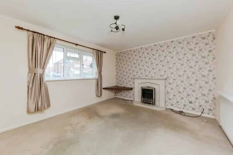 Three Bedroom Semi Detached House Wistaston Crewe