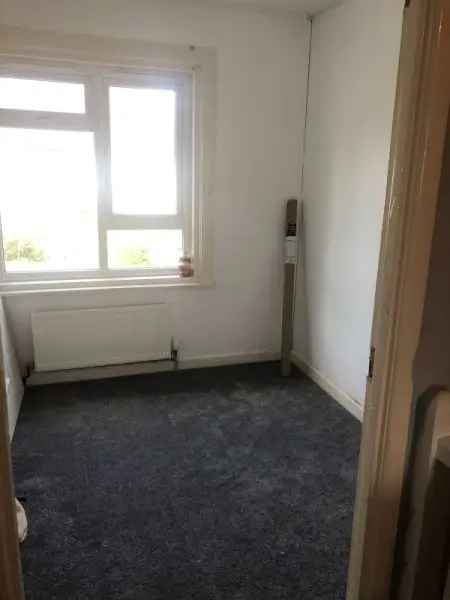 House For Rent in Newbury, England