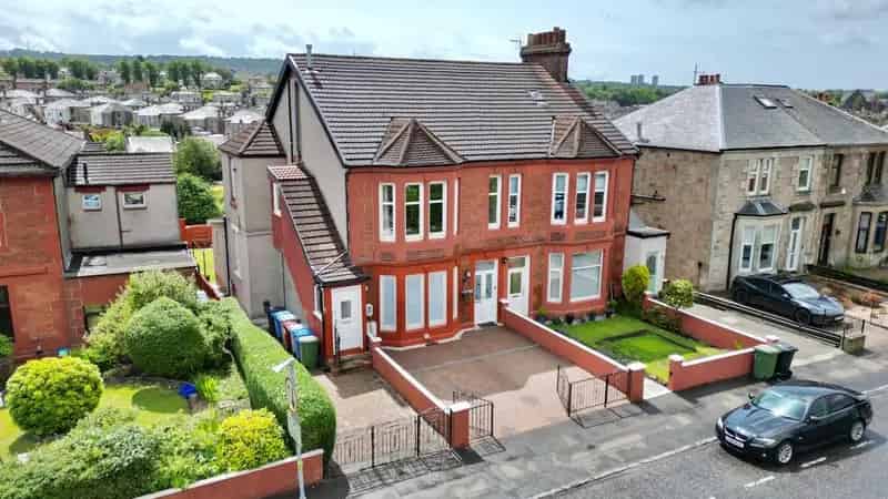2 Bedroom Flat for Sale Glasgow Lanarkshire