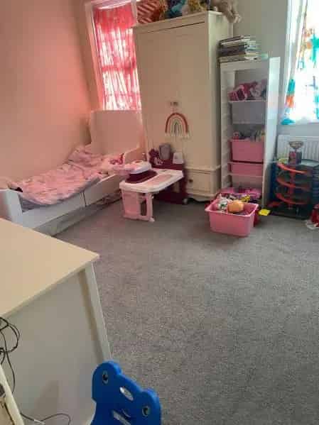 Big 2 Bedroom House with Large Garden Near Wood Green Station