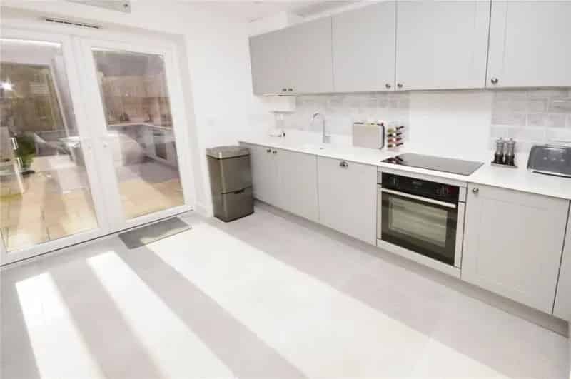 2 Bed Semi-Detached House for Sale