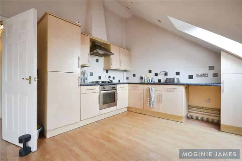 1 Bedroom Apartment for Sale