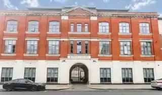 Apartment For Sale in Cottingham, England