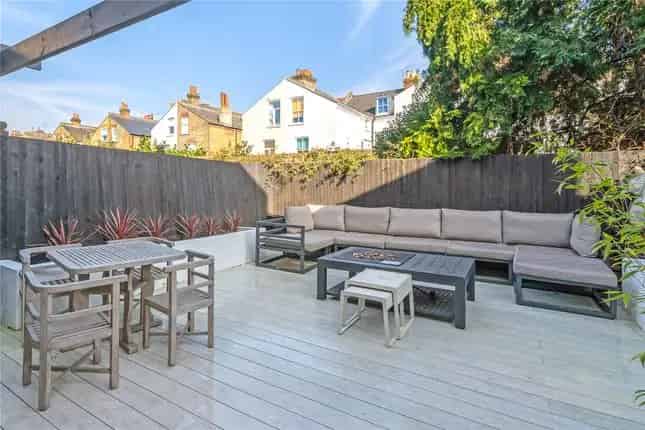 Victorian Terrace House for Sale in Putney