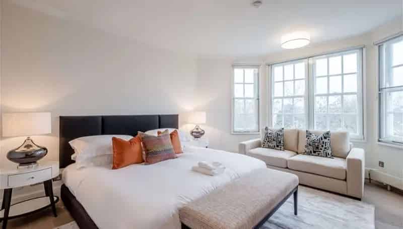 5 Bedroom Art Deco Apartment in NW8 - Pet Friendly