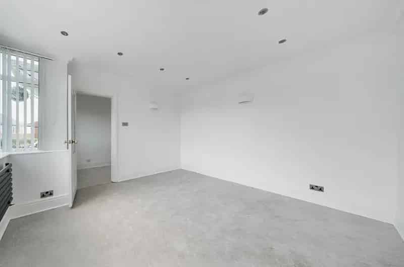 3 Bedroom House For Sale in Horsforth