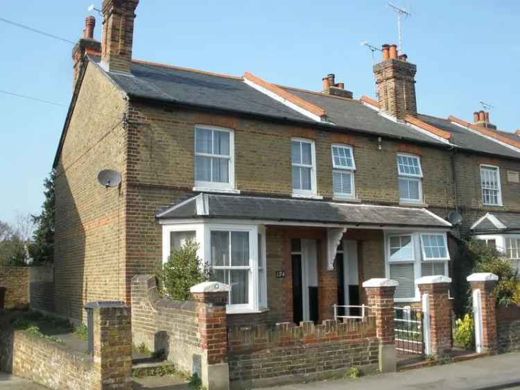 3 Bedroom End Terrace House to Rent