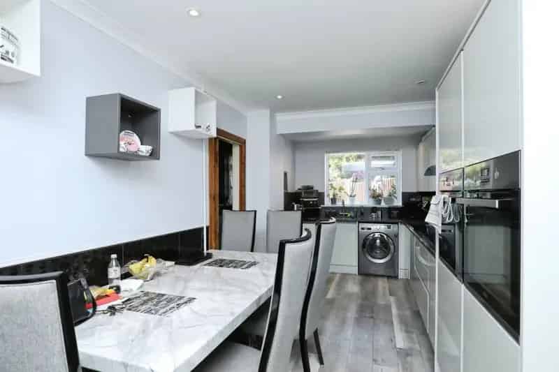 4-Bedroom Semi-Detached Home Near UEA and N&N Hospital