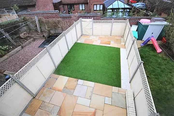 2 Bedroom Terraced House with Parking