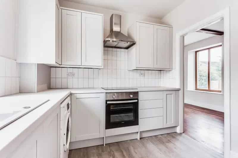 2 Bedroom End Terrace House for Rent Walton West Yorkshire