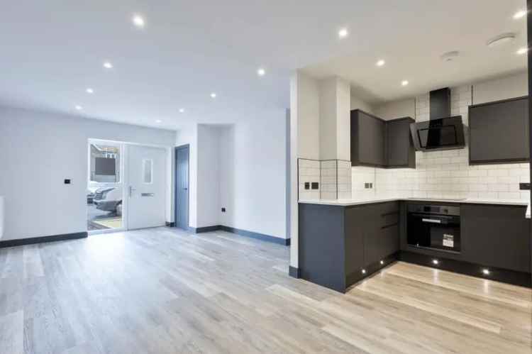 2 Bedroom Apartment for Sale Hawkinge Kent