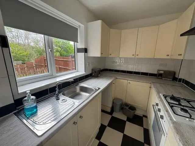 3 Bedroom Semi Detached House Zero Deposit Available