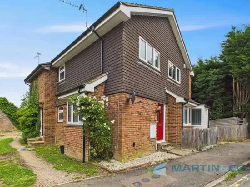 1 bedroom Flat
 To Rent