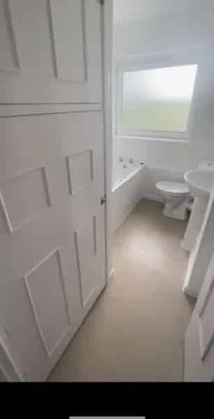 Flat For Rent , Reigate and Banstead, England