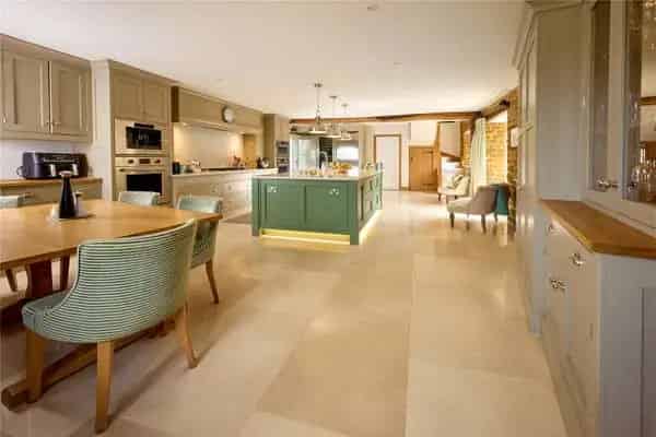 Westhorpe Lane, Byfield, Daventry, Northamptonshire, NN11 6XB | Property for sale | Savills