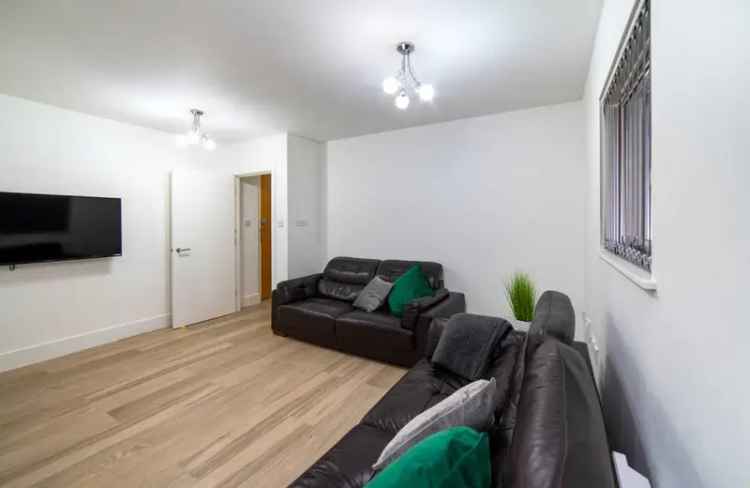 2 Bedroom Apartment to Rent in Cardiff