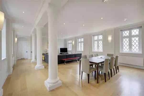 Stone Hall Gardens Flat for Sale