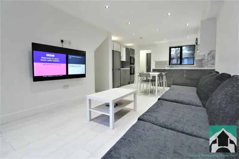 6 Bedroom 6 En Suite Terraced House For Sale Fantastic Investment