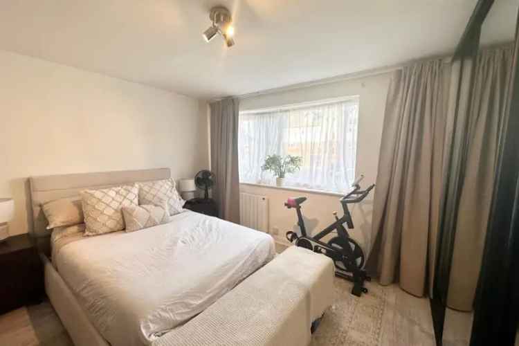 Two Bedroom Apartment in St Albans Zero Deposit Available