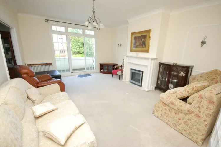 4 Bedroom Apartment for Sale Near Sandy Beaches