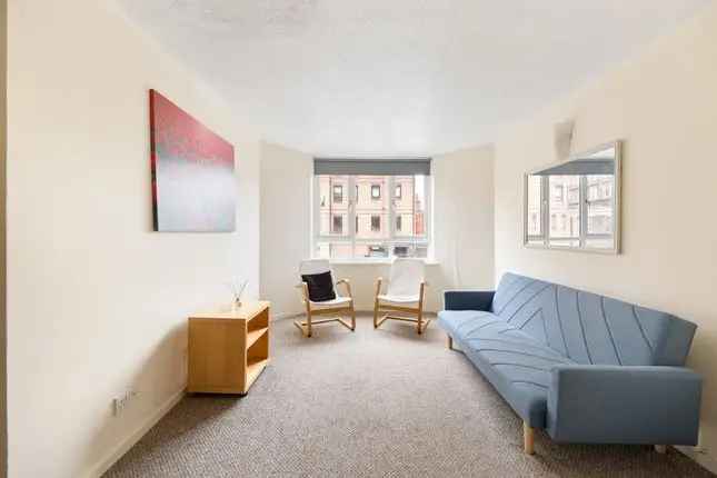 Flat for sale in New City Road, Germiston, Glasgow G4