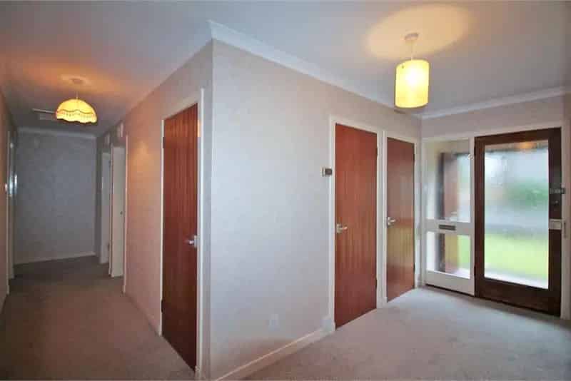 3 Bed Detached Bungalow Paisley