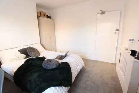 4 Bedroom Student House Southampton Newly Refurbished Available July