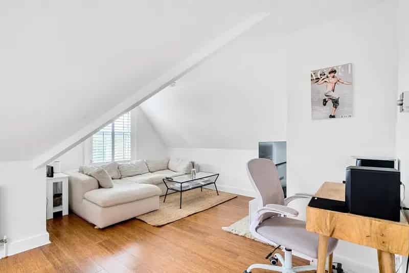 Flat For Sale , London, England