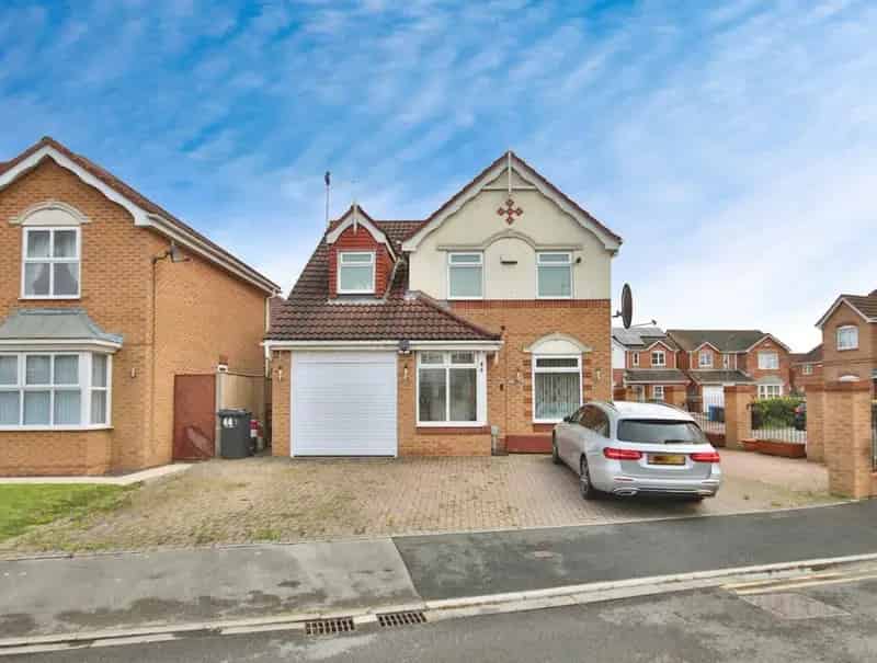 3 Bedroom Detached House for Sale