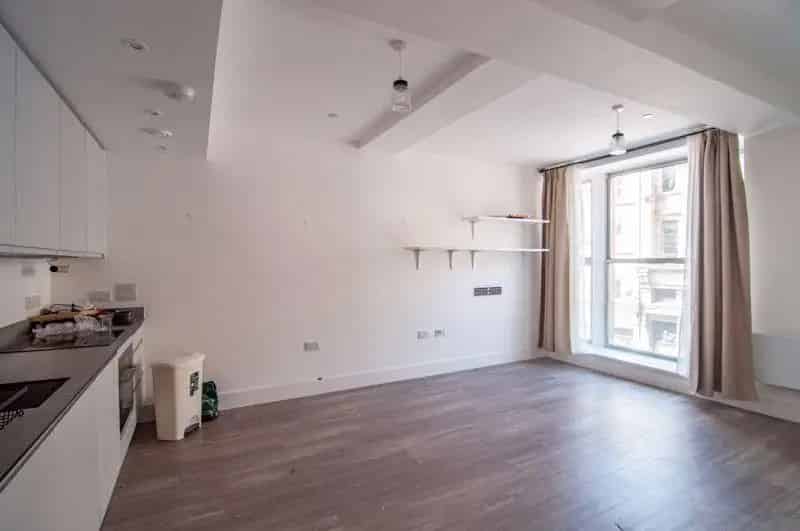 1 Bedroom Property for Sale