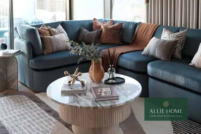 Flat for sale in London SW11