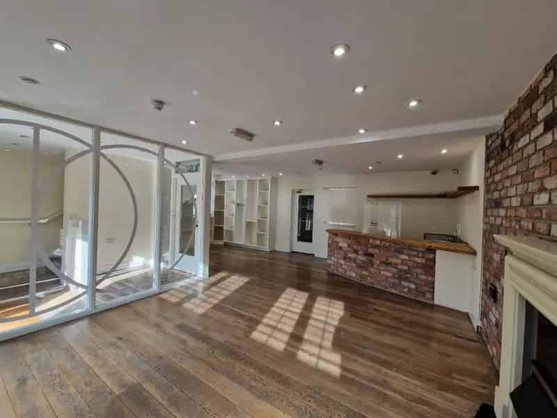 Commercial property For Rent , Newry, Northern Ireland